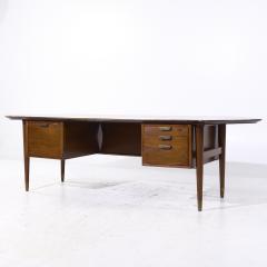  Standard Furniture Standard Furniture Mid Century Walnut Boomerang Executive Desk - 4130320