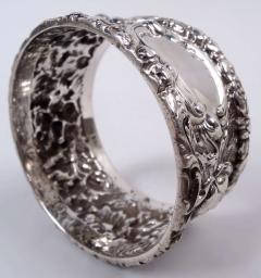  Stieff Pair of Stieff Baltimore Repousse Sterling Silver Napkin Rings - 4221343