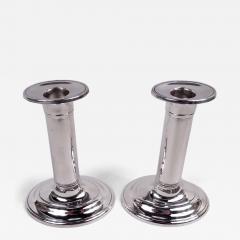 Stieff Pair of Stieff Williamsburg Sterling Silver Colonial Candlesticks - 4160690