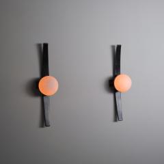  Stilnovo Pair of 1950s Italian Stilnovo Sconces in Brass Black Lacquered Wood and steel - 4410072