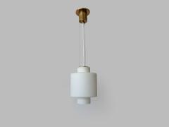  Stilnovo Stilnovo ceiling pendant in opaline glass and brass Italy 1960s - 4615043
