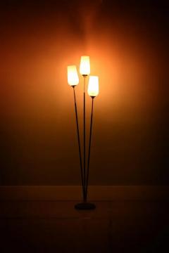  Stilnovo Stilnovo floor lamp from the 70s made of metal brass and satin glass - 3485147