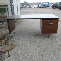  Stow Davis Furniture Co Vintage Walnut Single Pedestal Desk by Stow Davis - 3529540