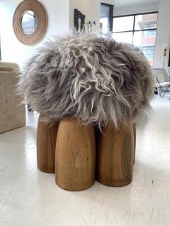  Studio Arno Declercq STUDIO ARNO DECLERCQ SENUFO OTTOMAN IN NATURAL AFRICAN WALNUT AND SHEEPSKIN - 2069372