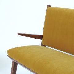  Studio BBPR Italian 1940s Bench in Wood and Yellow Velvet Upholstery Att to Studio BBPR - 1528861