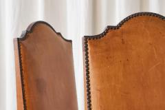  T Woonhuys t Woonhuys Amsterdam Rare Pair of Chairs in Patinated Cognac Leather 1920s - 4528526