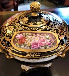  The Royal Crown Derby Porcelain Co 19th Century Derby Porcelain Lidded Centerpiece - 1710664