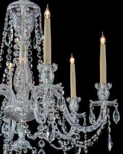  Thomas F C Osler AN EXQUISITE SIX LIGHT ADAM STYLE CHANDELIER BY F C OSLER - 4513201