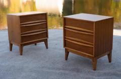  Thomasville Furniture Expertly Restored Pair of Thomasville Tiki Nightstands Sculptured Walnut 1970s - 3910255