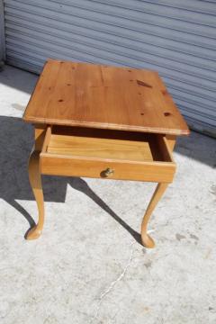  Thomasville Furniture Mid century oak side table 1950s - 4107374