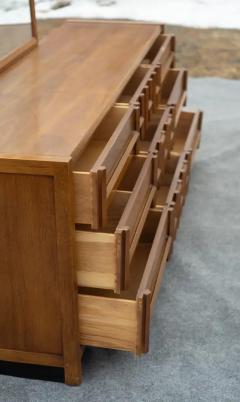  Thomasville Furniture Rare Thomasville Carved Walnut Long Dresser Mirror 9 Drawer Dated 1966 - 4033269