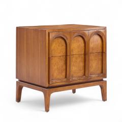  Thomasville Furniture Thomasville Mid Century Arched Walnut and Burlwood Nightstands Pair - 4266375