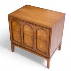  Thomasville Furniture Thomasville Mid Century Arched Walnut and Burlwood Nightstands Pair - 4266378