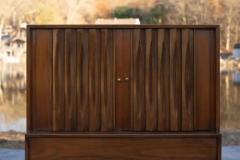  Thomasville Furniture Thomasville Tiki Louvered 9 Drawer Sculpted Walnut Dresser Mirror Mid Century - 3910270