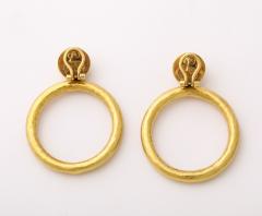  Tiffany Co Paloma Picasso for Tiffany Co 18K Yellow Gold Hammered Hoop Earrings - 4270342