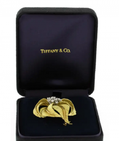  Tiffany Co TIFFANY CO 18KT GOLD AND DIAMOND PALM BROOCH - 3468337