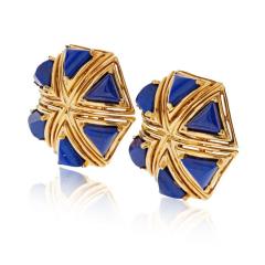  Tiffany Co TIFFANY CO 1970S 18K YELLOW GOLD TRIANGULAR LAPIS BOHEMIAN EARRINGS - 1720991
