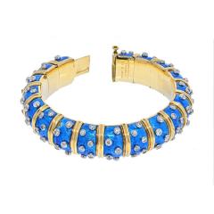  Tiffany Co TIFFANY CO SCHLUMBERGER 18K YELLOW GOLD BLUE ENAMEL DIAMOND BANGLE BRACELET - 2421279