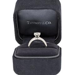  Tiffany Co TIFFANY CO SIX PRONG CLASSIC 0 91CT I VS2 SOLITAIRE ENGAGEMENT RING - 2554047