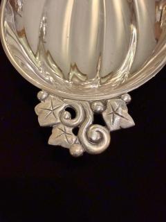  Tiffany Co Tiffany Co Sterling Silver Mellon Form Serving dishes A Pair - 4687360