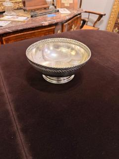  Tiffany Co Tiffany Co Wave Edge Sterling Silver Fruit Bowl circa 1885 - 4687345