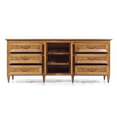  Tomlinson Tomlinson Sophisticate Mid Century Walnut Lowboy Dresser - 4625158