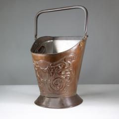  Townshends Townshends Birmingham stamped An impressive Arts Crafts copper coal bucket - 4188536