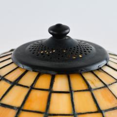  Unique Art Glass Metal Company Unique Art Glass Metal Co Floral Design Leaded Table Lamp - 4300395