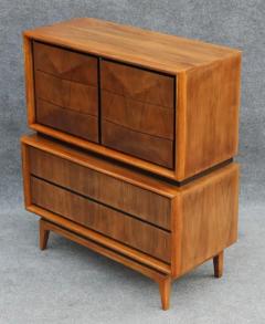  United Furniture Corporation Expertly Restored United Furniture Diamond Tall Dresser in Cerused Walnut 1960s - 3321943