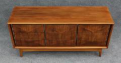  United Furniture Corporation Expertly Restored United Furniture Walnut Diamond Triple Dresser 9 Drawers 1960s - 3321922