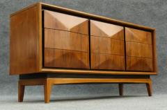  United Furniture Corporation Expertly Restored United Furniture Walnut Diamond Triple Dresser 9 Drawers 1960s - 3321924