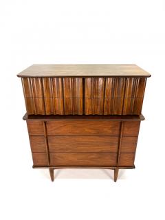  United Furniture Corporation Mid Century Modern United Furniture Sculptural Walnut Tallboy Dresser Chest - 3356508