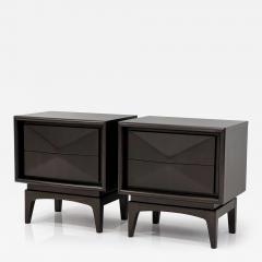  United Furniture Corporation PAIR OF DIAMOND FRONT NIGHT STANDS - 3087092