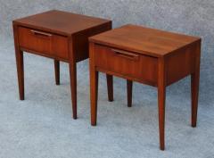  United Furniture Corporation Pair of United Furniture Walnut Single Drawer Nightstands Mid Century Modern - 3303757