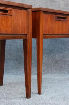  United Furniture Corporation Pair of United Furniture Walnut Single Drawer Nightstands Mid Century Modern - 3303821