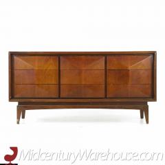  United Furniture Corporation United Diamond Mid Century Walnut Lowboy 9 Drawer Dresser - 3688302