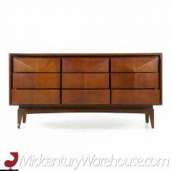  United Furniture Corporation United Diamond Mid Century Walnut Lowboy 9 Drawer Dresser - 3688303