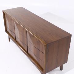  United Furniture Corporation United Diamond Mid Century Walnut Lowboy Dresser - 4212510