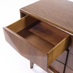  United Furniture Corporation United Diamond Mid Century Walnut Lowboy Dresser - 4212511