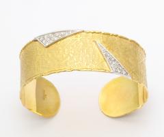  UnoAErre 18 kt UnoARerre Diamond Cuff - 391558