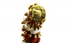  Van Cleef Arpels VAN CLEEF ARPELS CIRCA 1950S 18K YELLOW GOLD TWIST CORAL AND PEARL BRACELET - 1735228