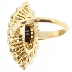  Van Cleef Arpels VAN CLEEF ARPELS ONYX DIAMOND NAVETTE SHAPED RING - 2910373