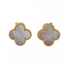  Van Cleef Arpels VCA Alhambra 18K Yellow Gold Mother Of Pearl Classic Size Earrings - 4290604