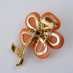  Van Cleef Arpels VCA Paris Mid 20th Century Coral Diamond and Gold Clematis Brooch - 262625