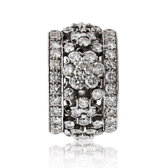  Van Cleef Arpels Van Cleef Arpels 18K White Gold Snowflake Diamond Ring - 3888286