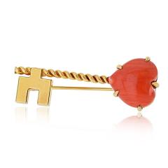  Van Cleef Arpels Van Cleef Arpels 18K Yellow Gold Coral Hear Key Brooch - 4512250