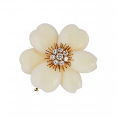  Van Cleef Arpels Van Cleef Arpels 18K Yellow Gold Rose De Noel 2 Inches White Coral Brooch - 4246808