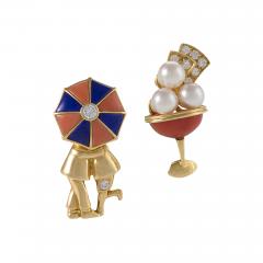  Van Cleef and Arpels Paris Diamond Pearl Enamel and Gold Champagne Glass and Couple Under an Umbrella - 665108