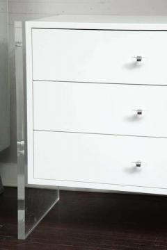  Venfield Custom 6 Drawer White Lacquer Dresser with Acrylic Side Panels - 3137716