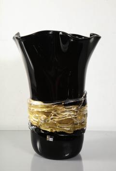  Venfield Large Venini Black and Gold Murano Glass Fazzoletto Vase - 4451266